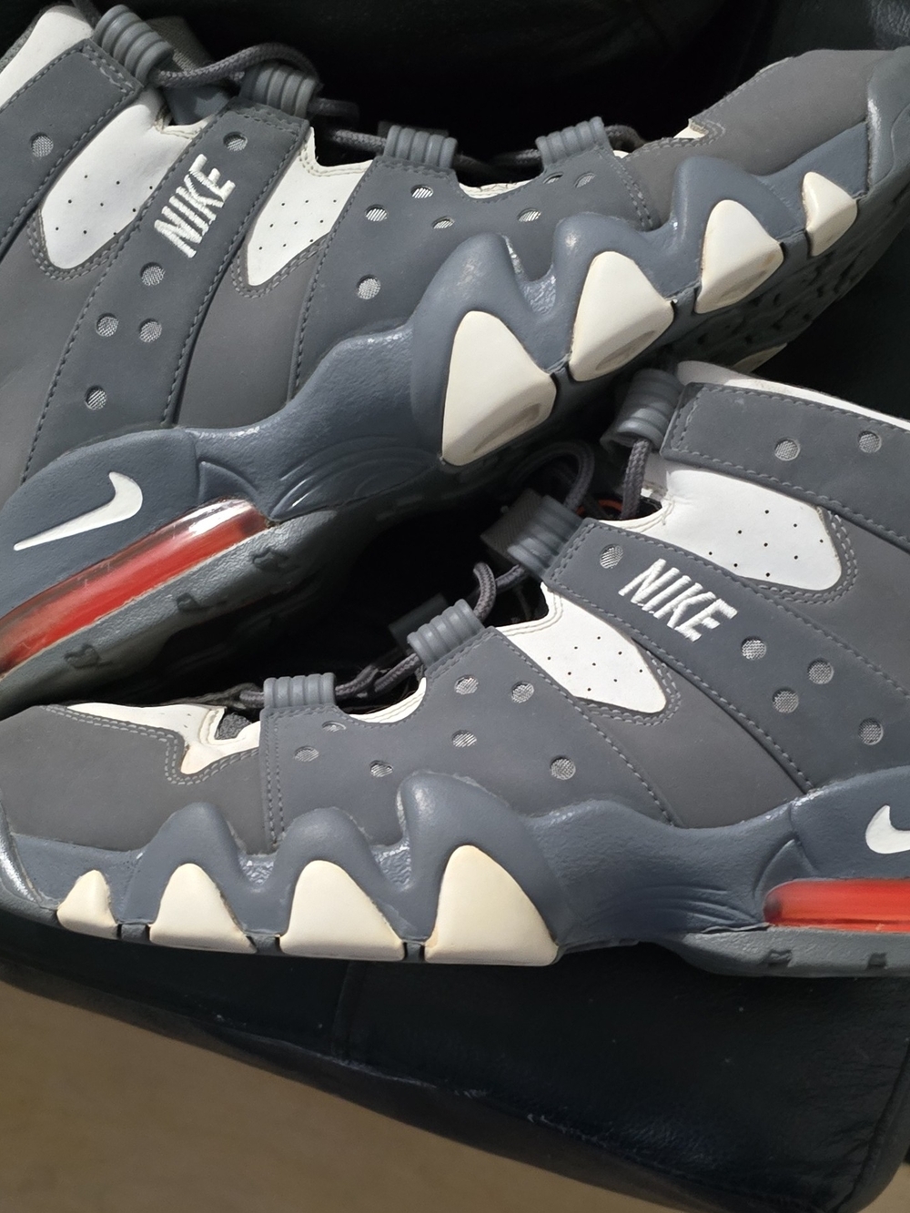 Nike Men’s Grey White and Red Air-Cushioned Athletic Shoes